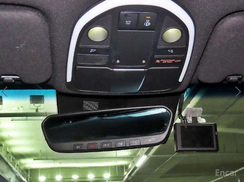 Фото 17 - Genesis G70