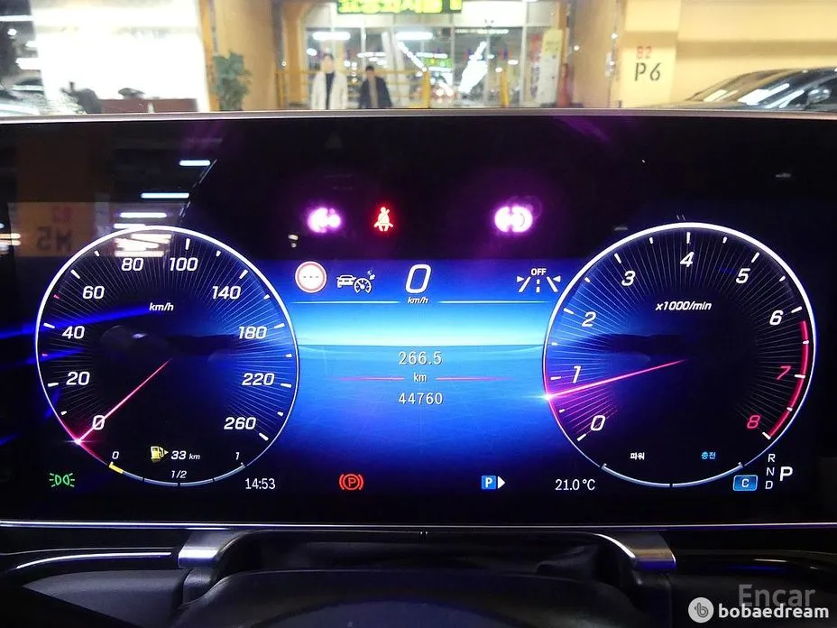 Фото 8 - Mercedes-Benz S-Class