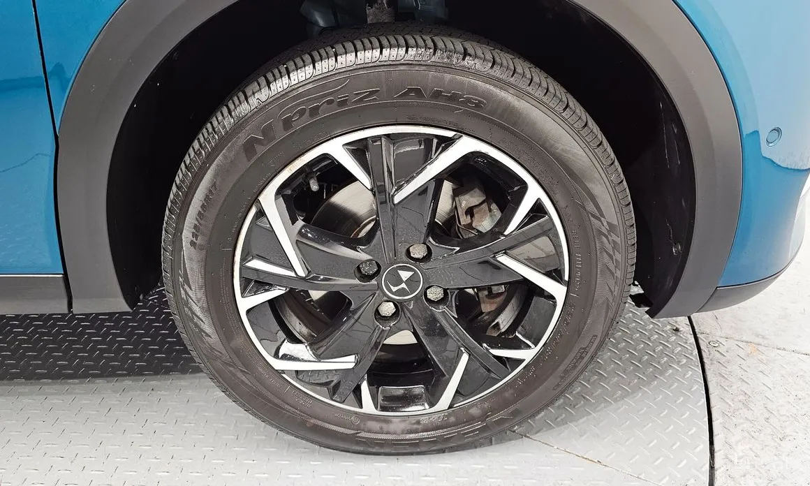 Фото 5 - Citroen DS3