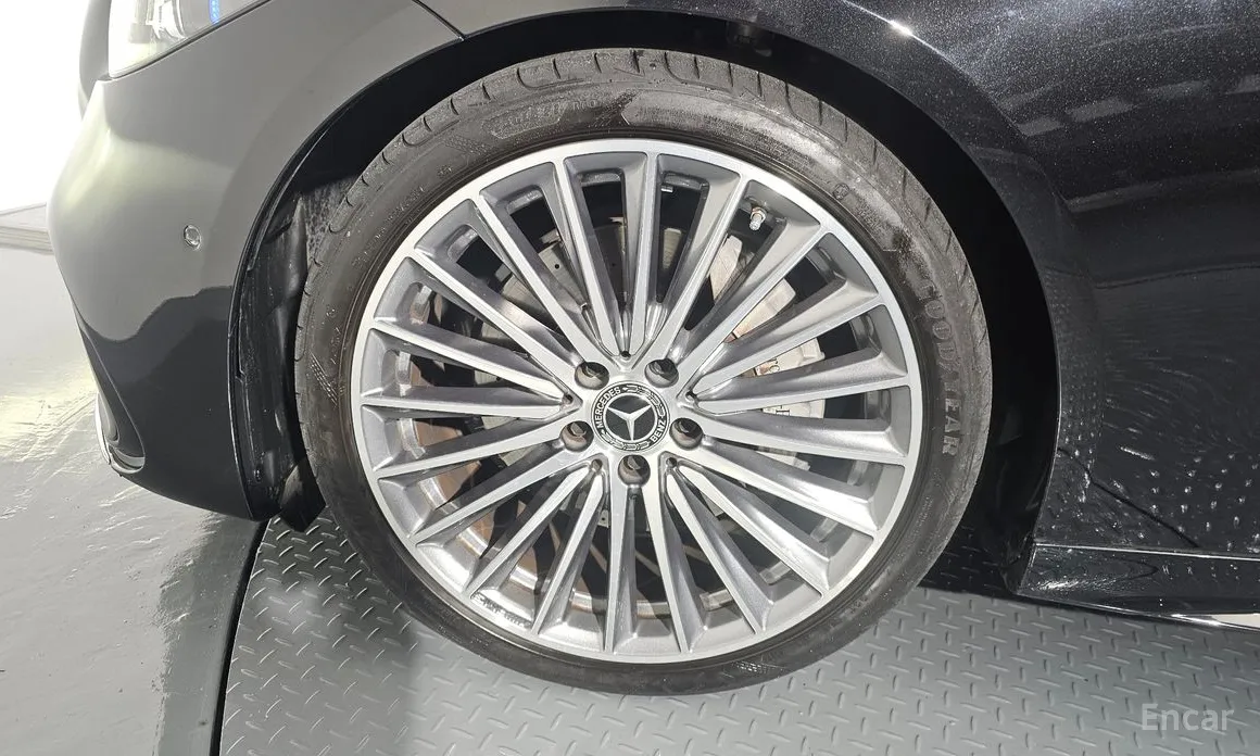 Фото 5 - Mercedes-Benz C-Class