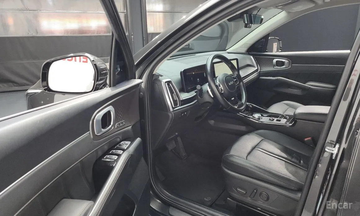 Фото 10 - Kia Sorento