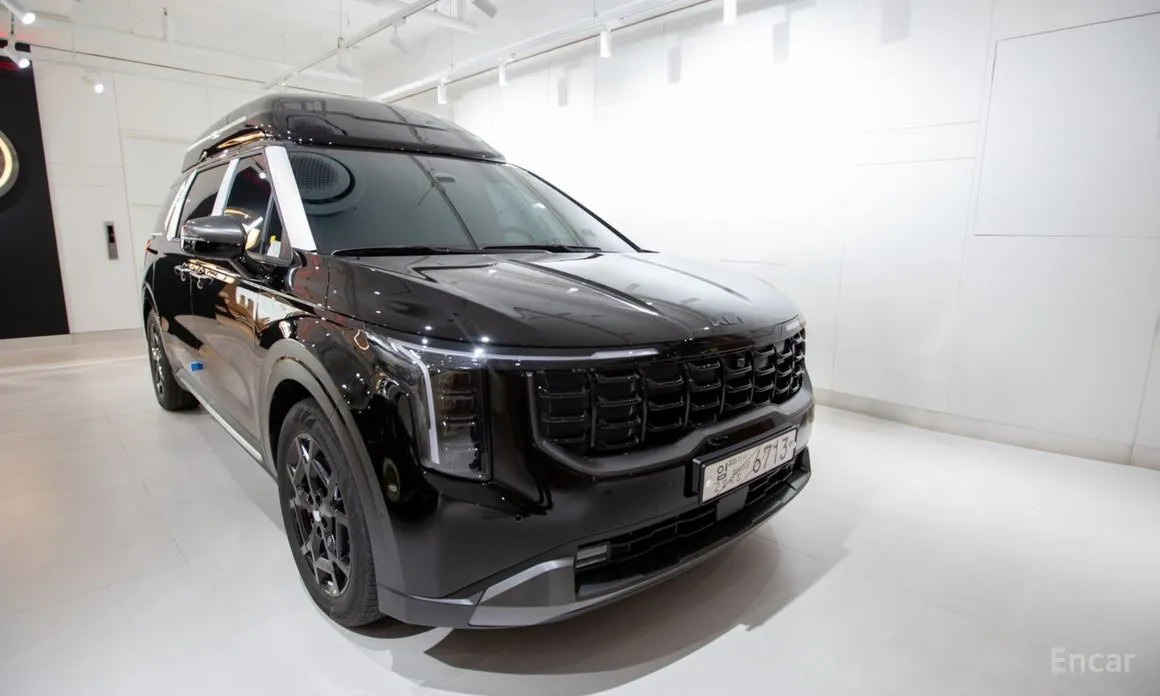 Фото 1 - Kia Carnival