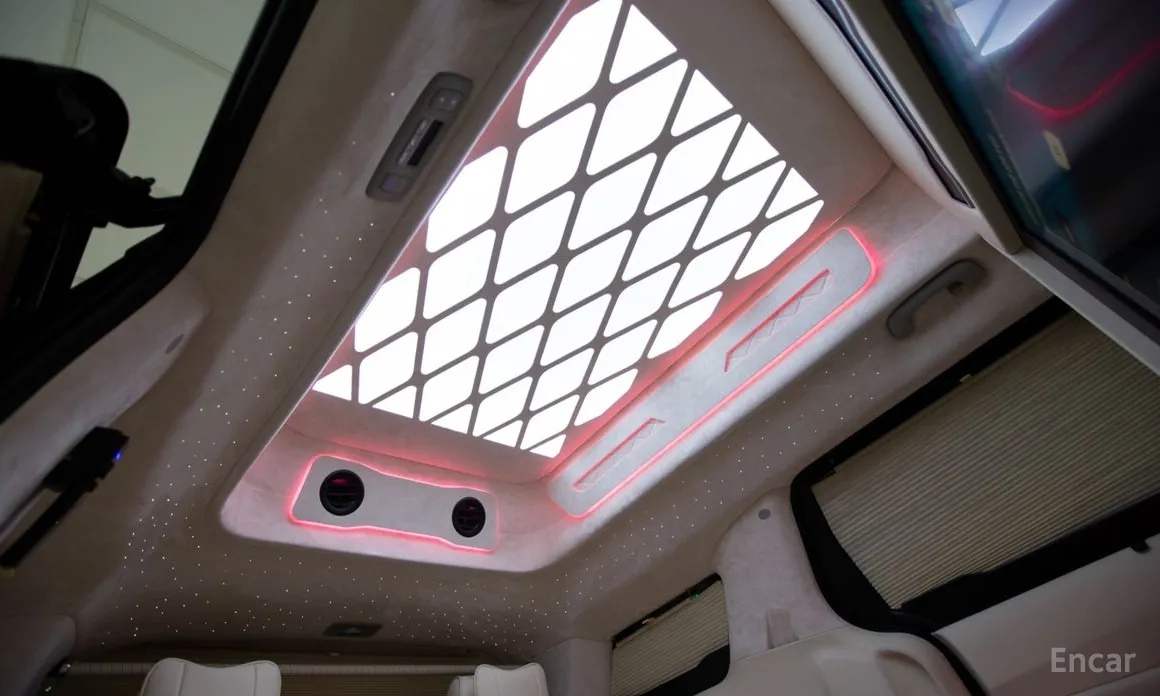 Фото 13 - Kia Carnival