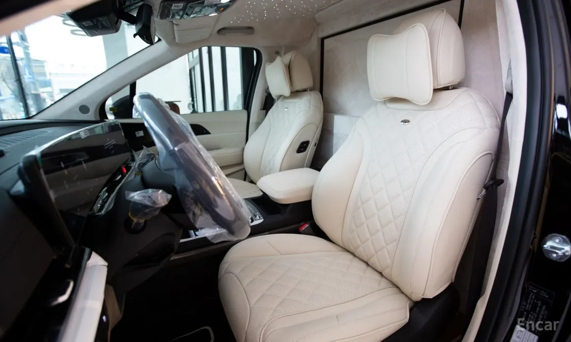 Фото 3 - Kia Carnival