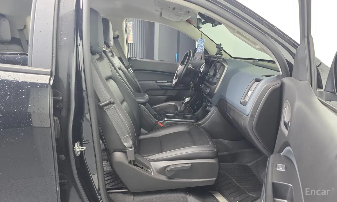 Фото 11 - Chevrolet Colorado