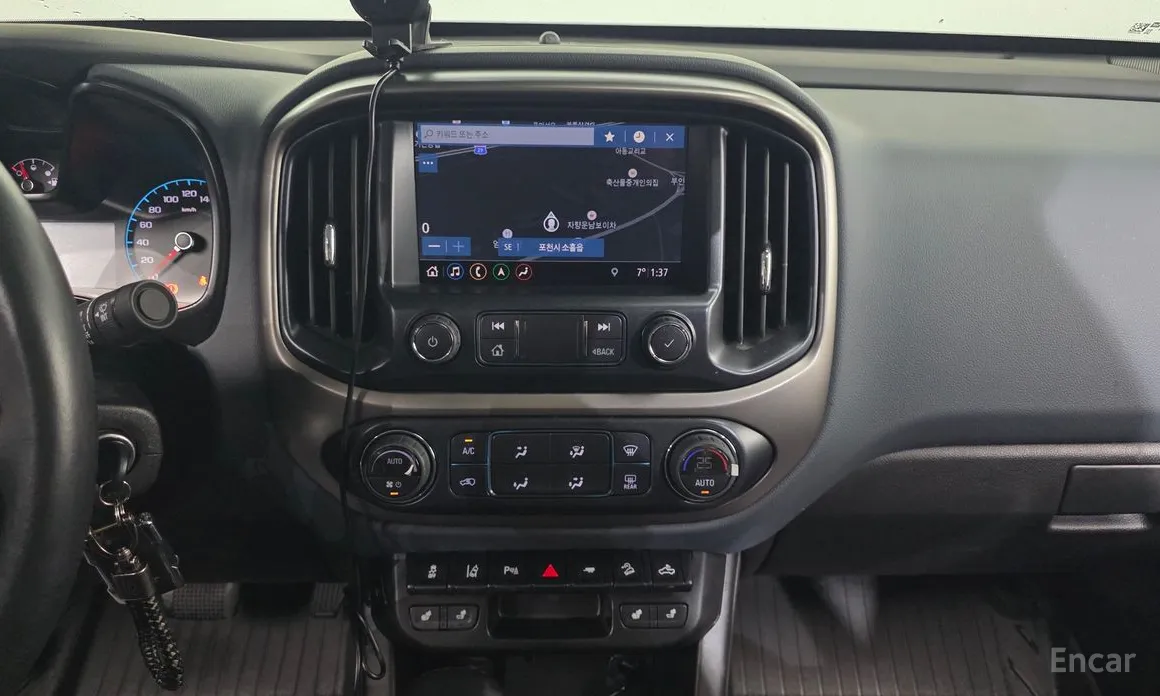 Фото 14 - Chevrolet Colorado