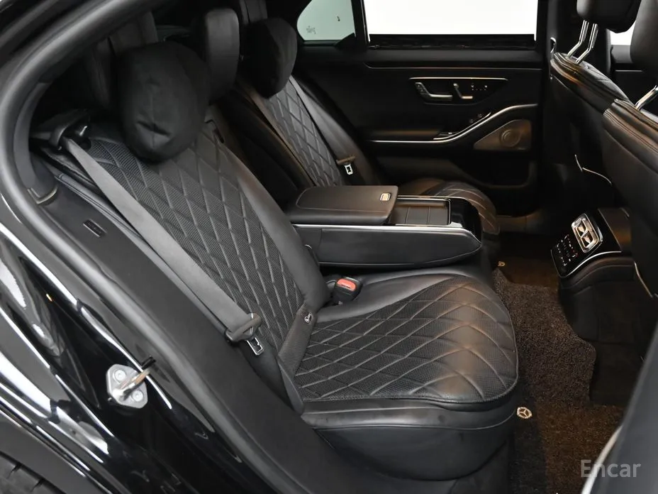 Фото 12 - Mercedes-Benz S-Class