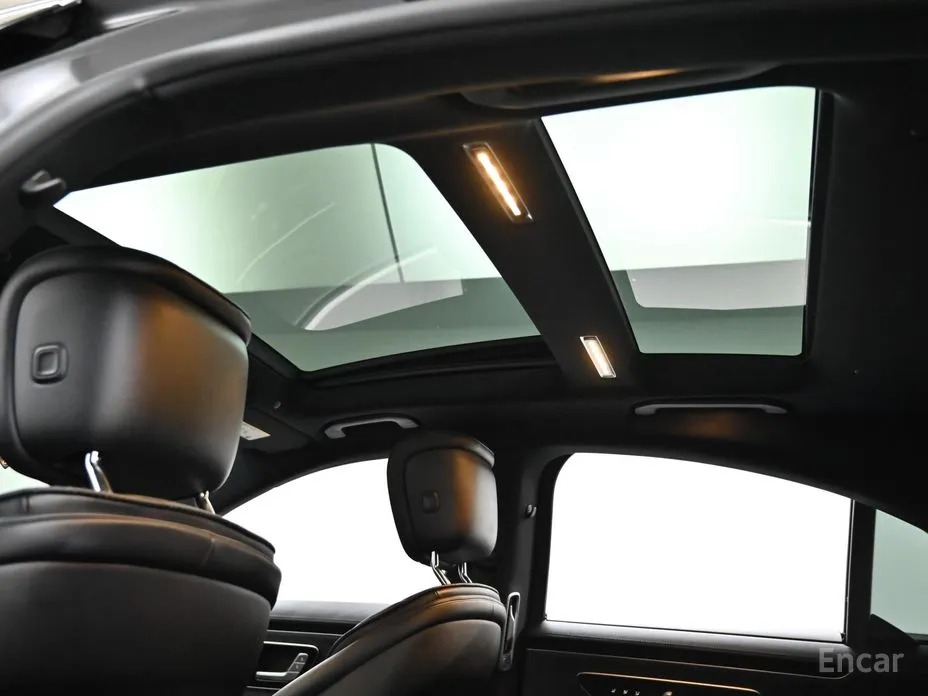 Фото 19 - Mercedes-Benz S-Class