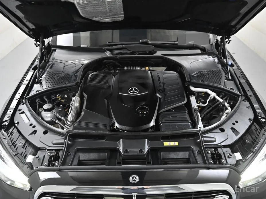 Фото 6 - Mercedes-Benz S-Class