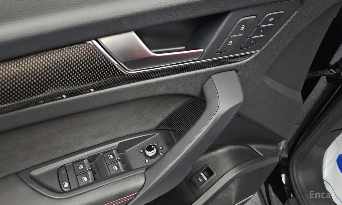 Фото 13 - Audi SQ5