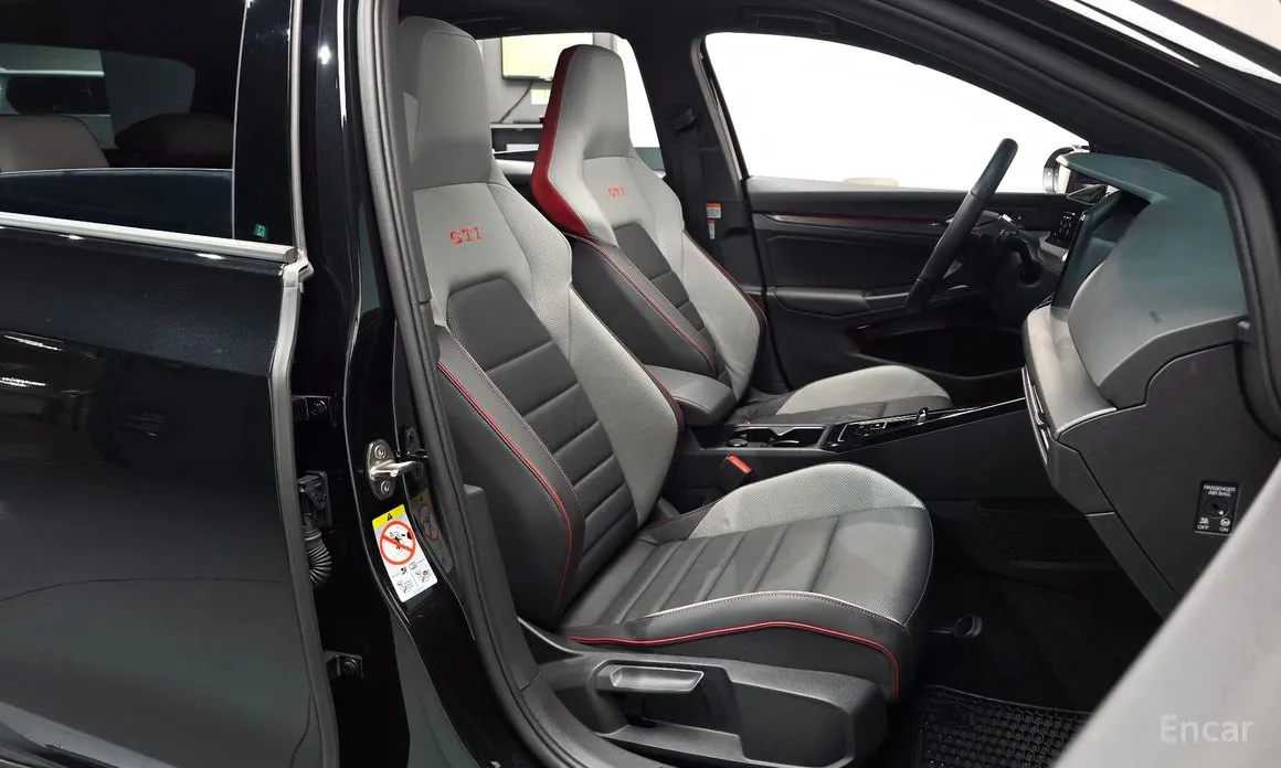 Фото 10 - Volkswagen Golf