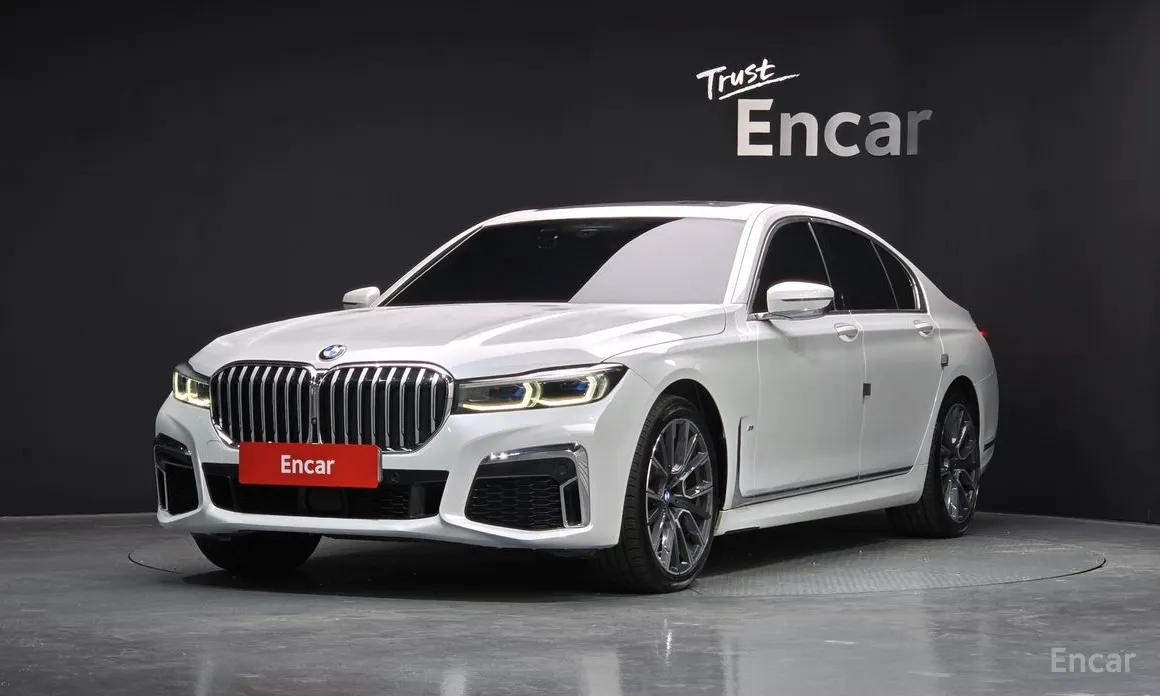 Фото 1 - BMW 7 Series