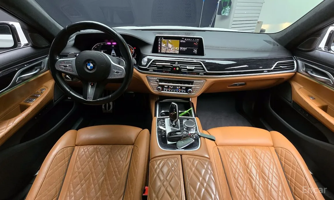 Фото 7 - BMW 7 Series