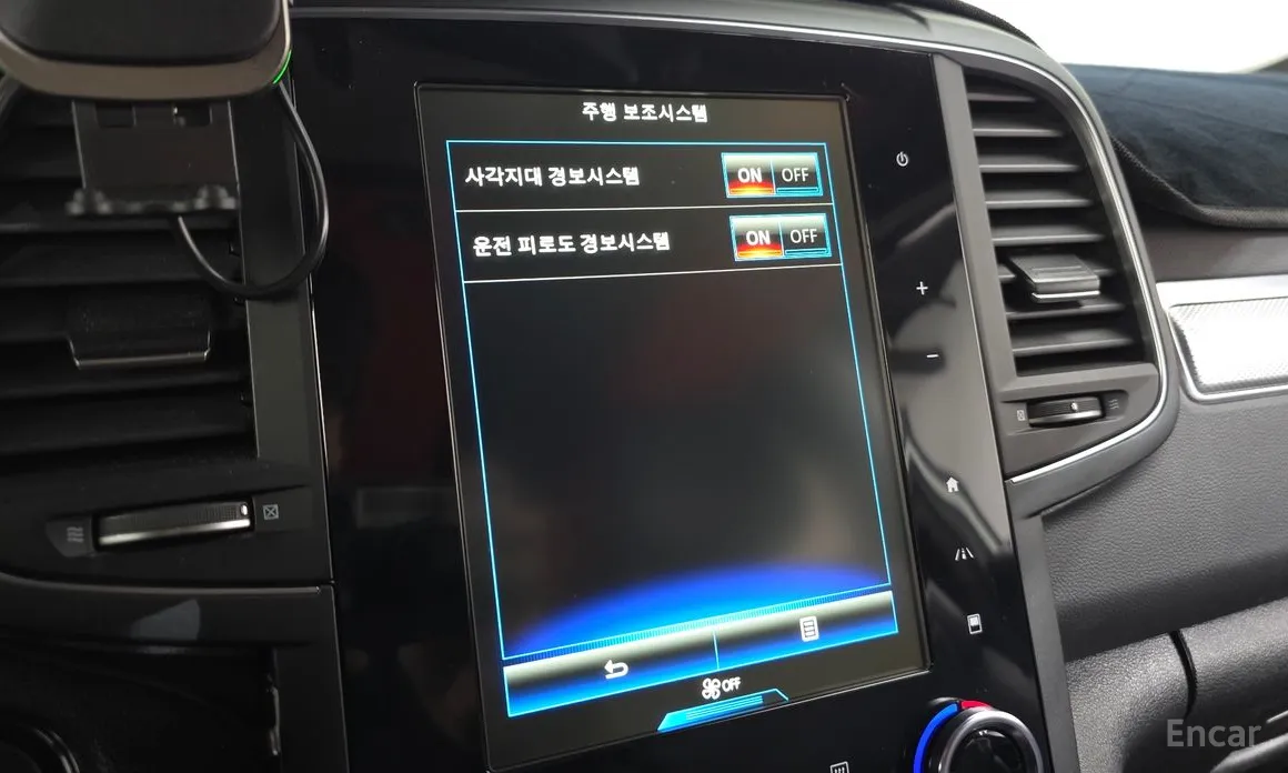 Фото 17 - Renault QM6