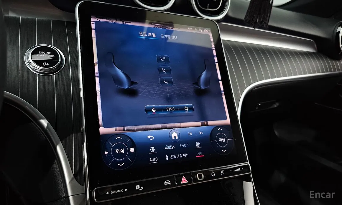 Фото 14 - Mercedes-Benz C-Class