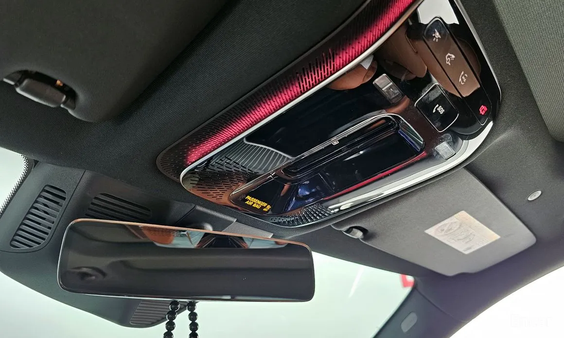 Фото 18 - Mercedes-Benz C-Class