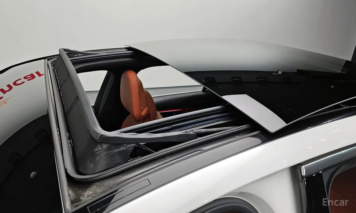 Фото 19 - Mercedes-Benz C-Class