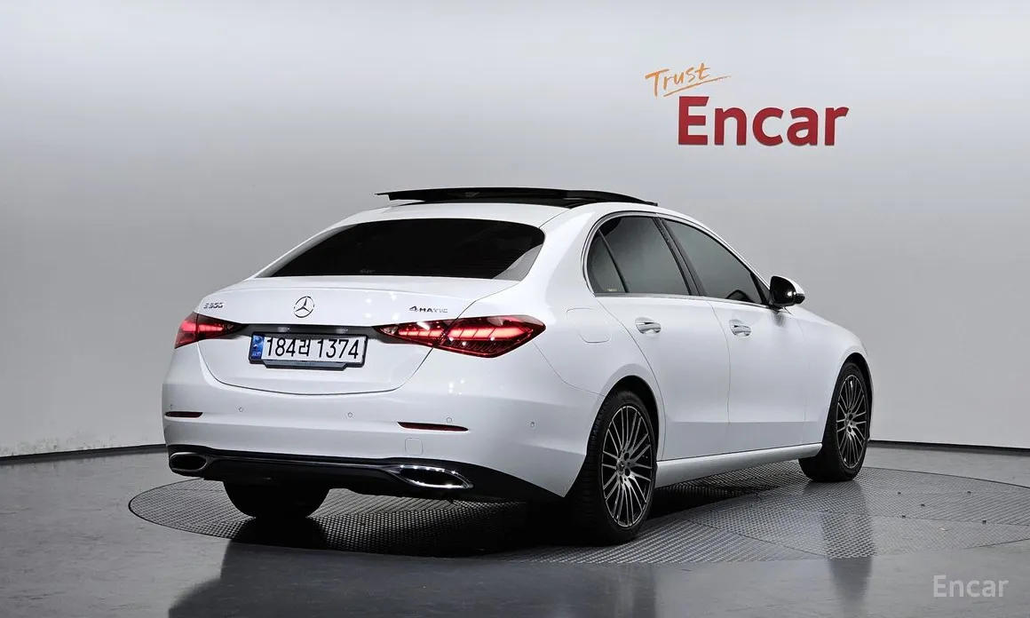 Фото 2 - Mercedes-Benz C-Class