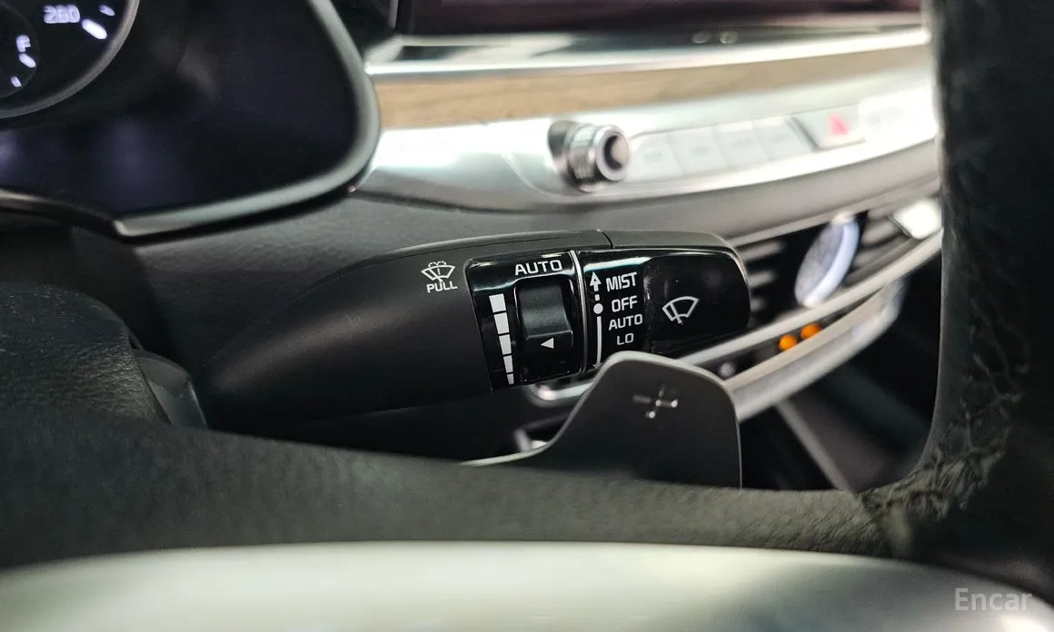 Фото 18 - Kia K9