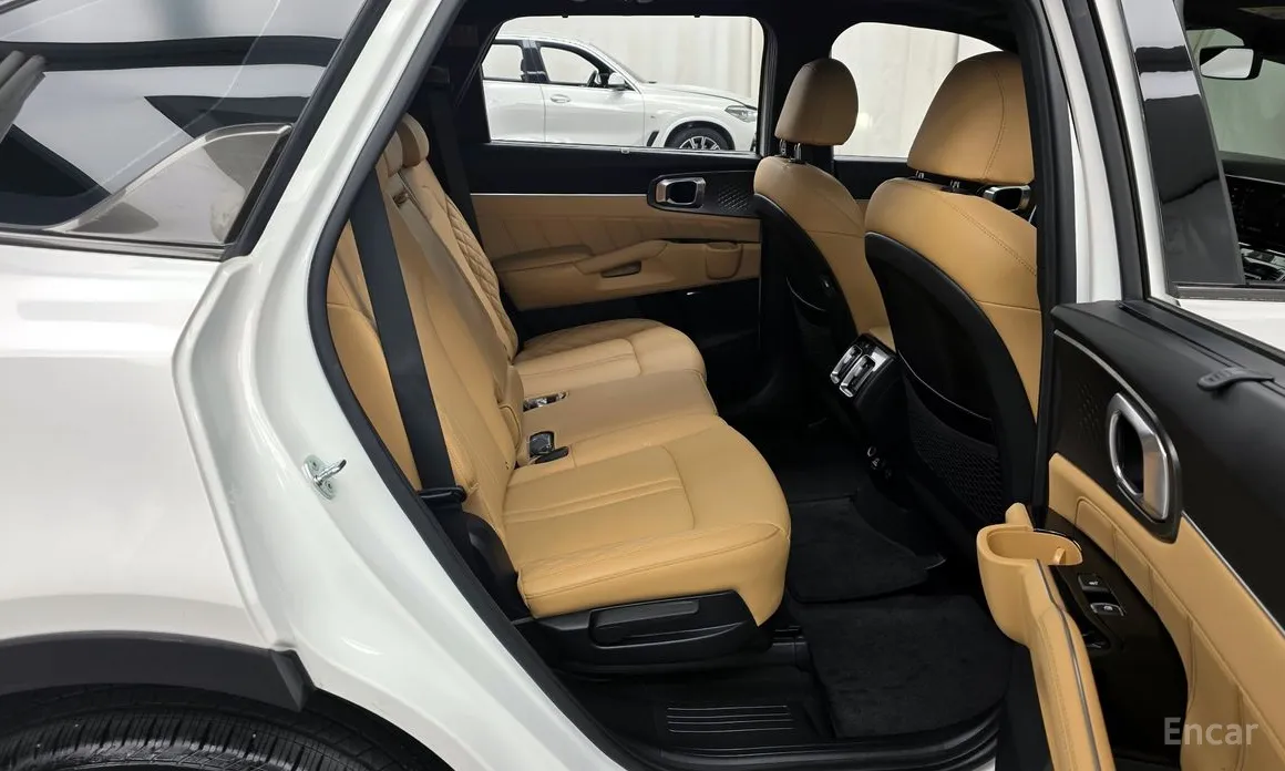 Фото 12 - Kia Sorento