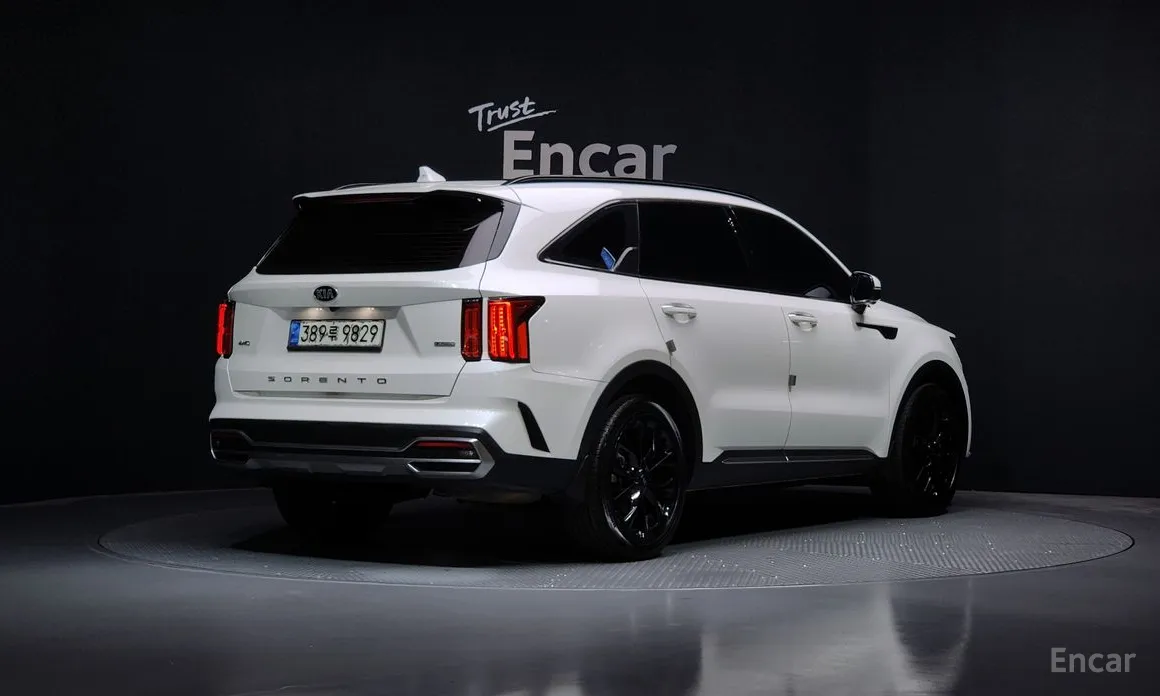 Фото 2 - Kia Sorento