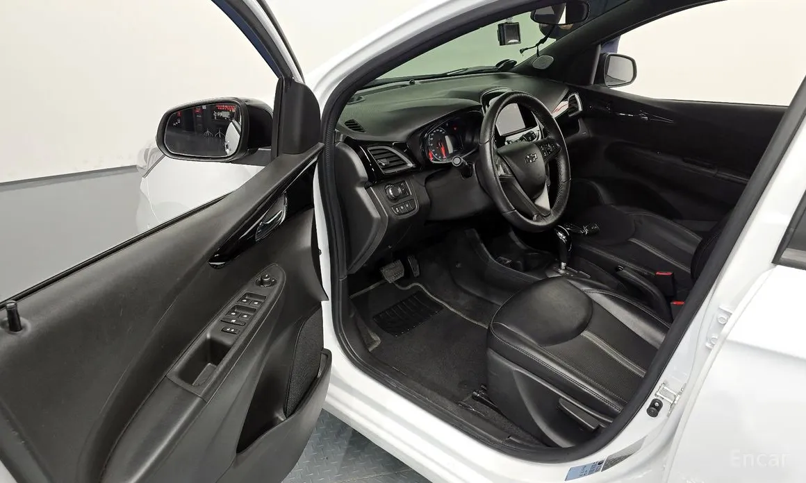 Фото 10 - Chevrolet Spark