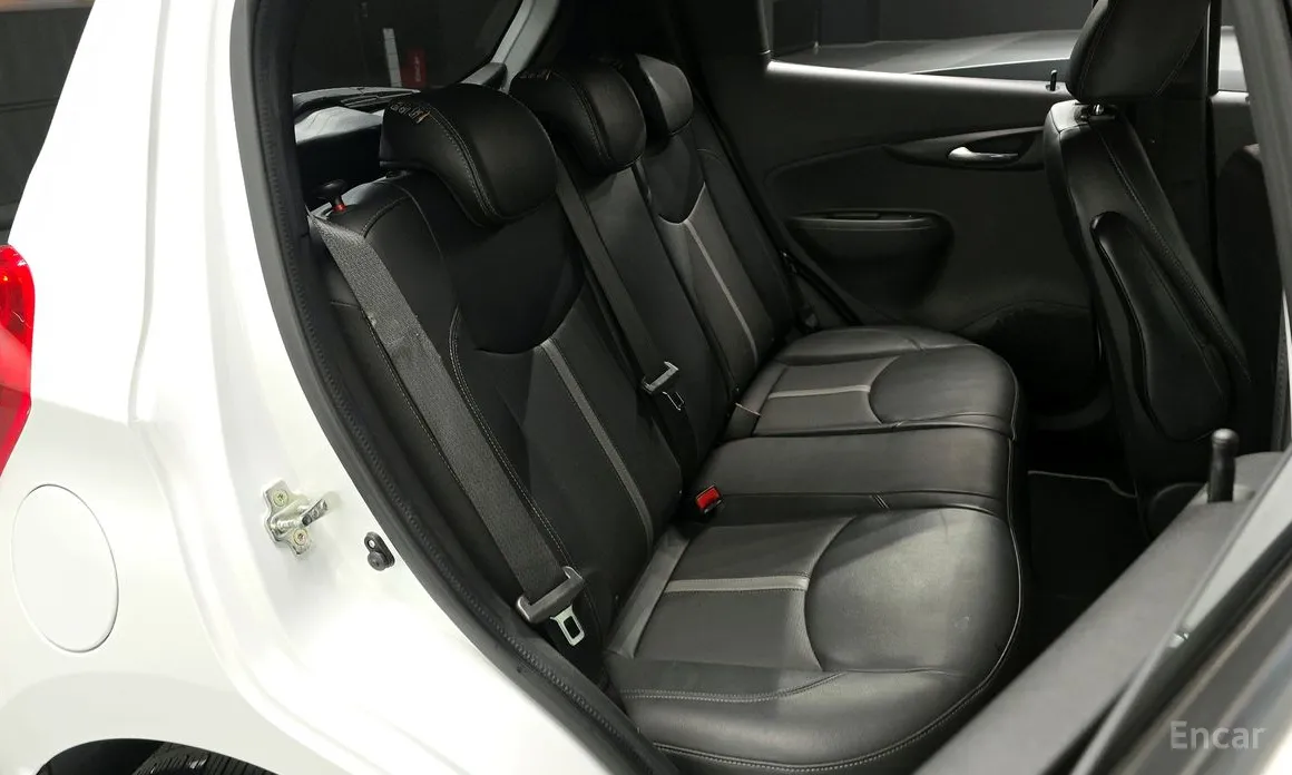 Фото 12 - Chevrolet Spark