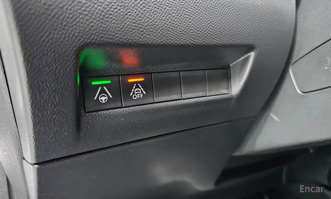 Фото 16 - Peugeot 208