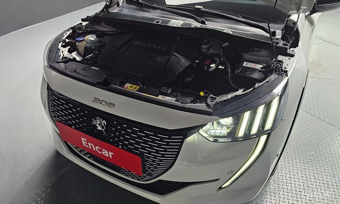 Фото 6 - Peugeot 208