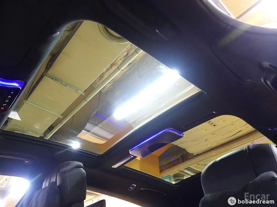 Фото 19 - Mercedes-Benz S-Class