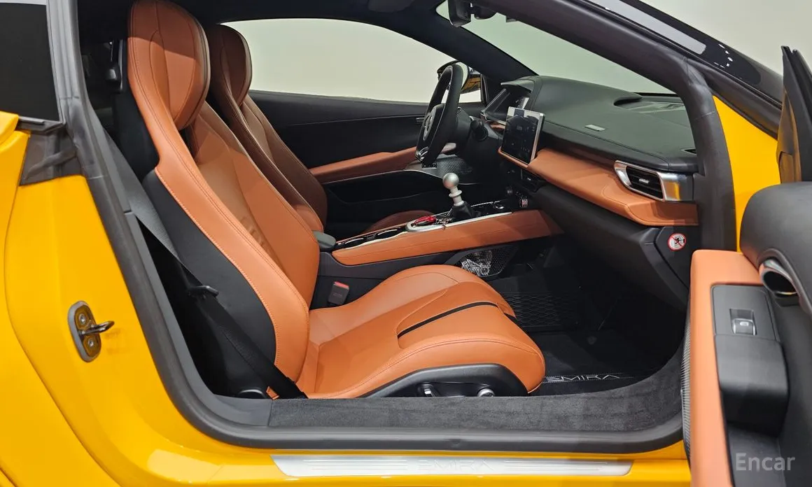 Фото 11 - Lotus Emira