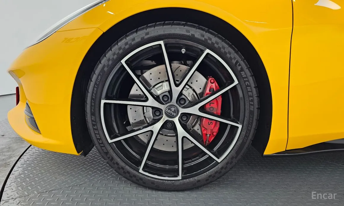 Фото 5 - Lotus Emira