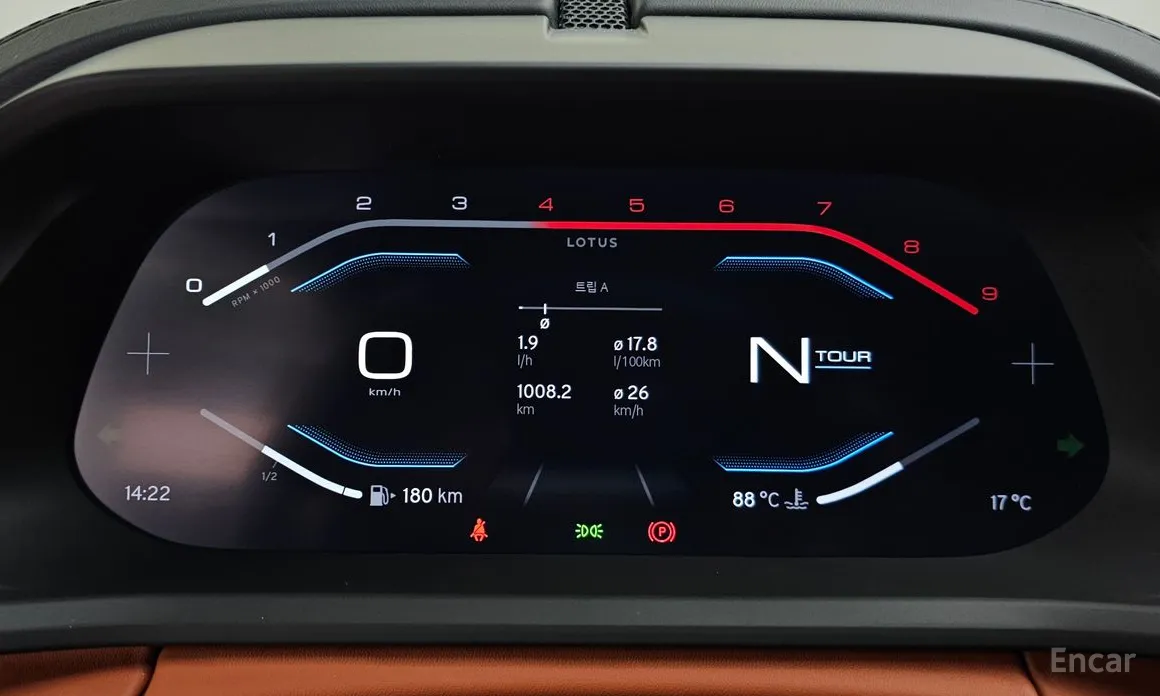 Фото 8 - Lotus Emira