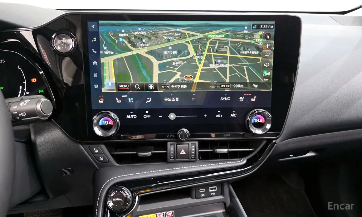 Фото 14 - Lexus NX