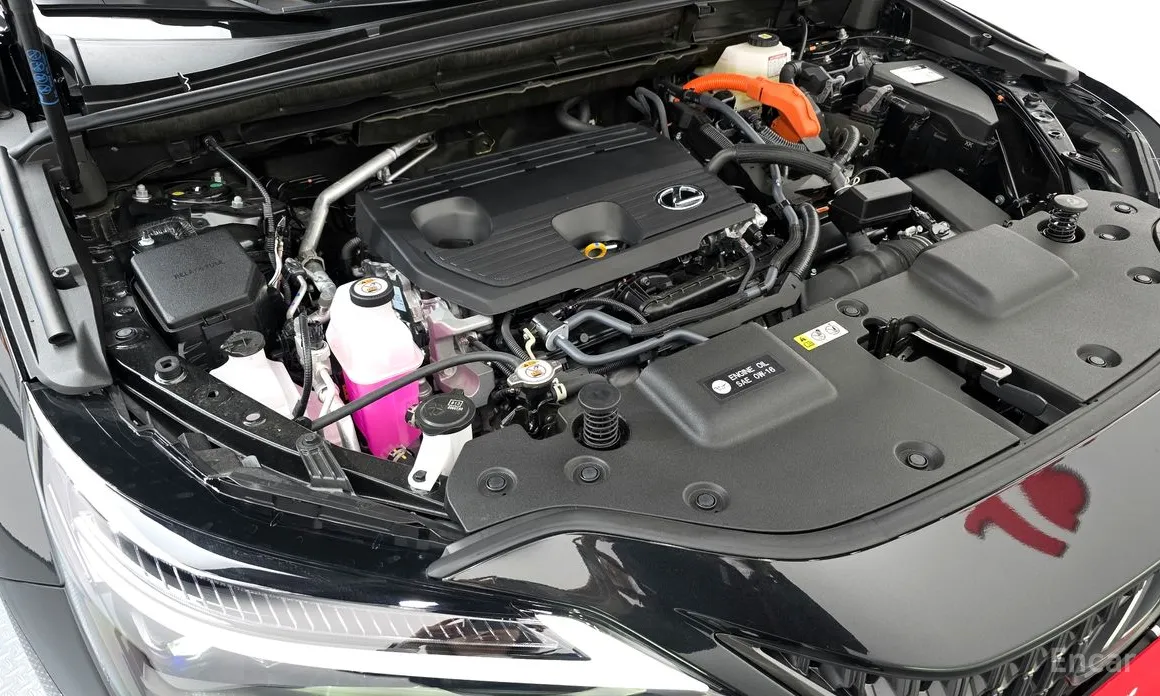 Фото 6 - Lexus NX