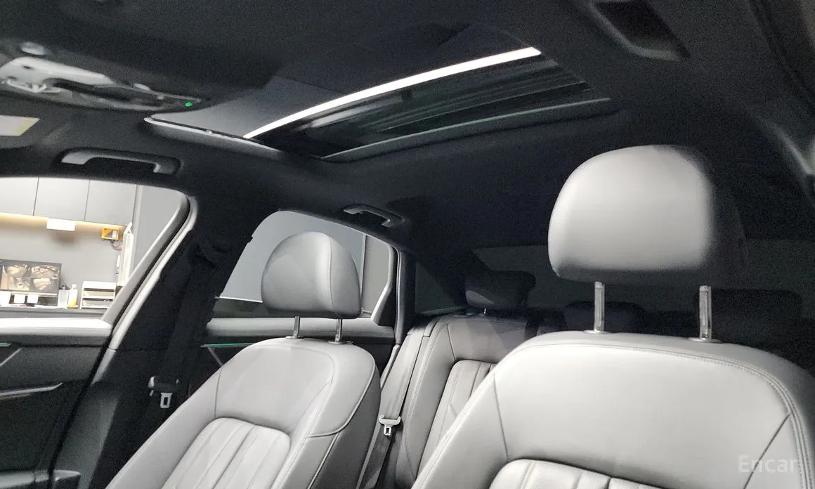 Фото 19 - Audi A6