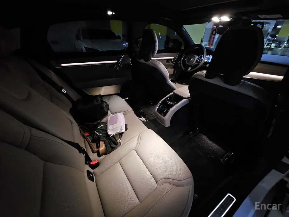 Фото 6 - Volvo S90