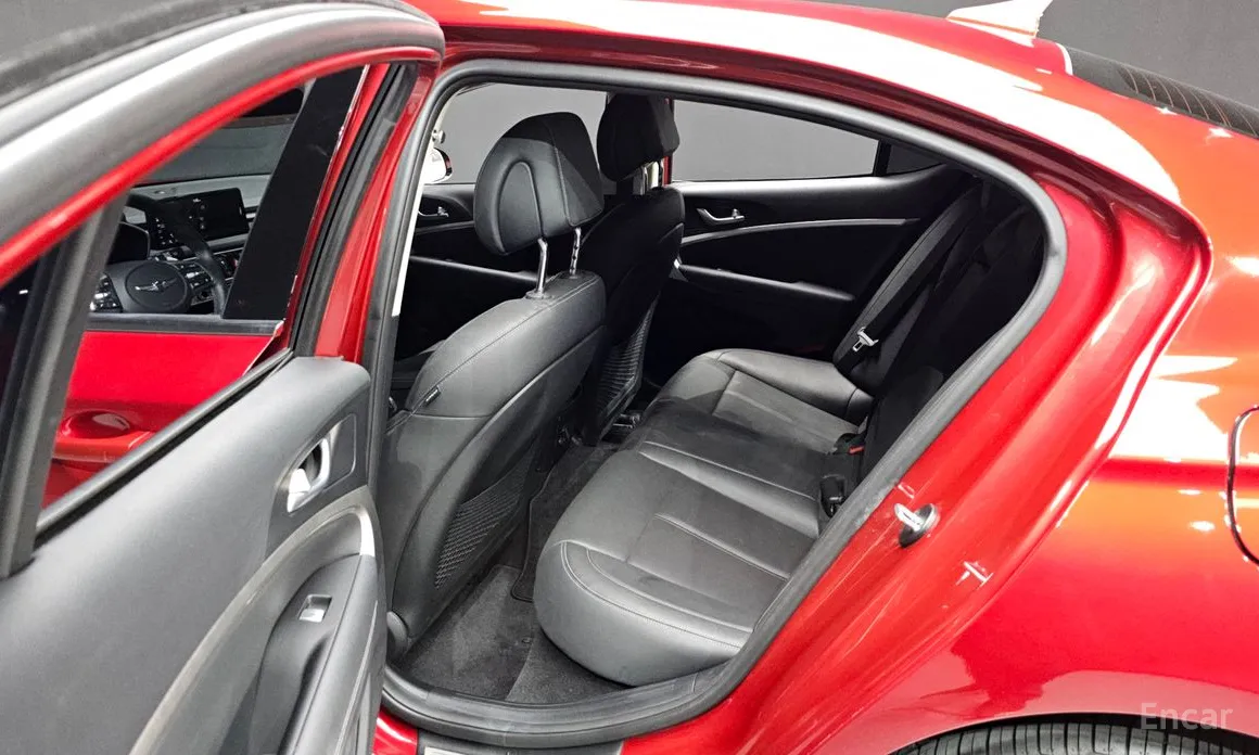 Genesis G70 2020 Gasoline 2.0T 4WD