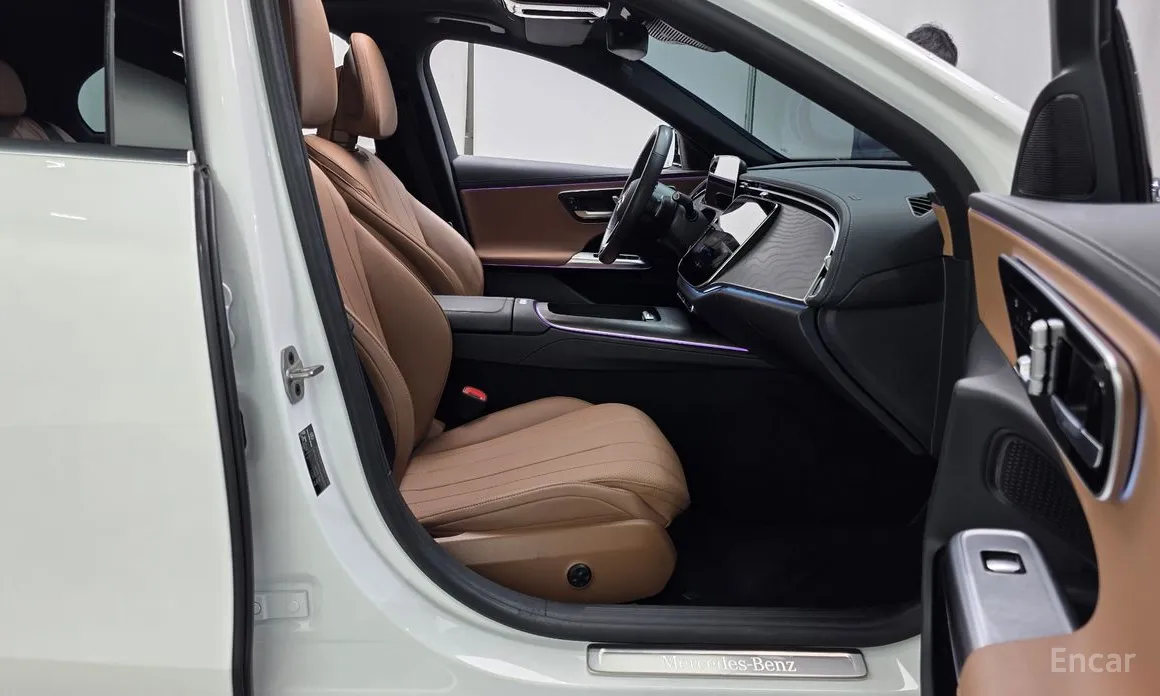 Фото 10 - Mercedes-Benz E-Class