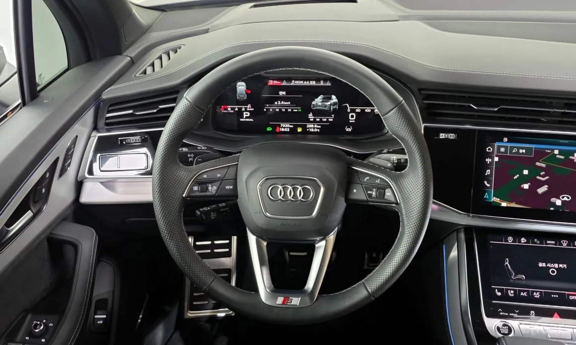 Фото 13 - Audi Q7