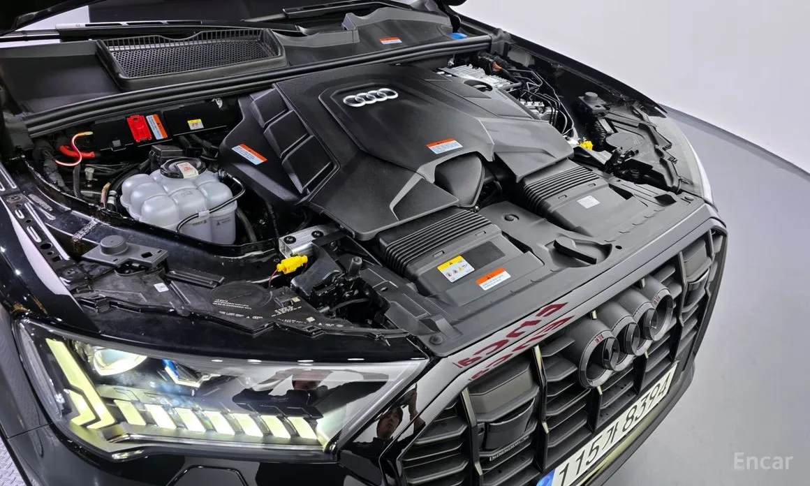 Фото 6 - Audi Q7