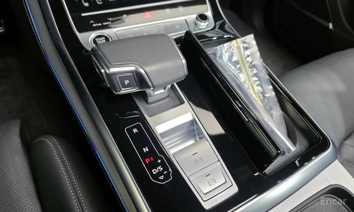 Фото 9 - Audi Q7