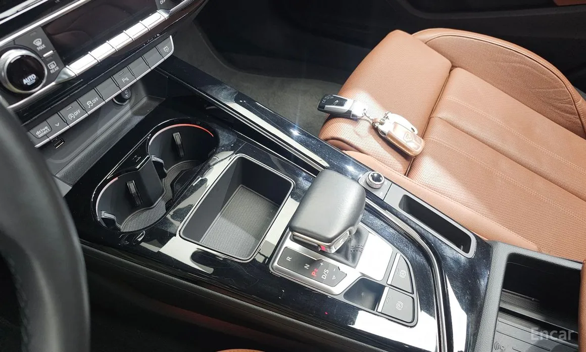 Фото 9 - Audi A4