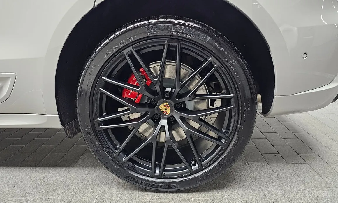 Фото 5 - Porsche Macan