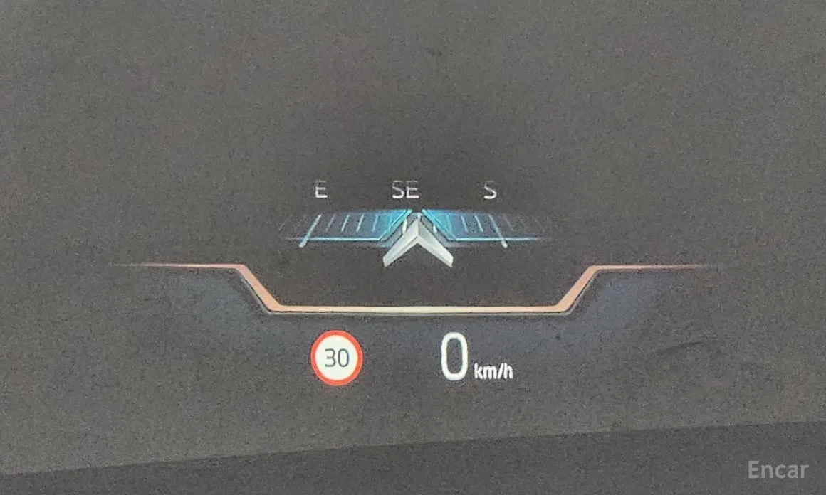 Фото 17 - BMW 7 Series