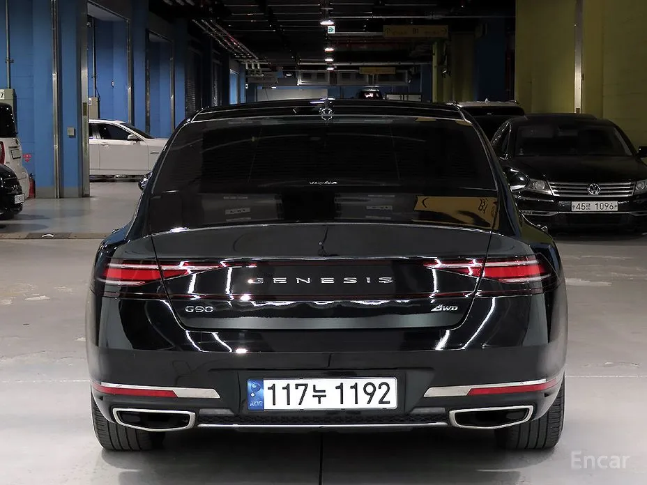 Фото 4 - Genesis G90