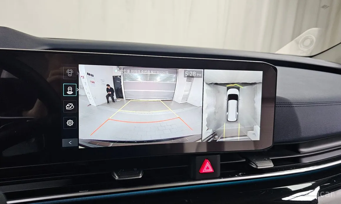 Фото 16 - Kia Carnival