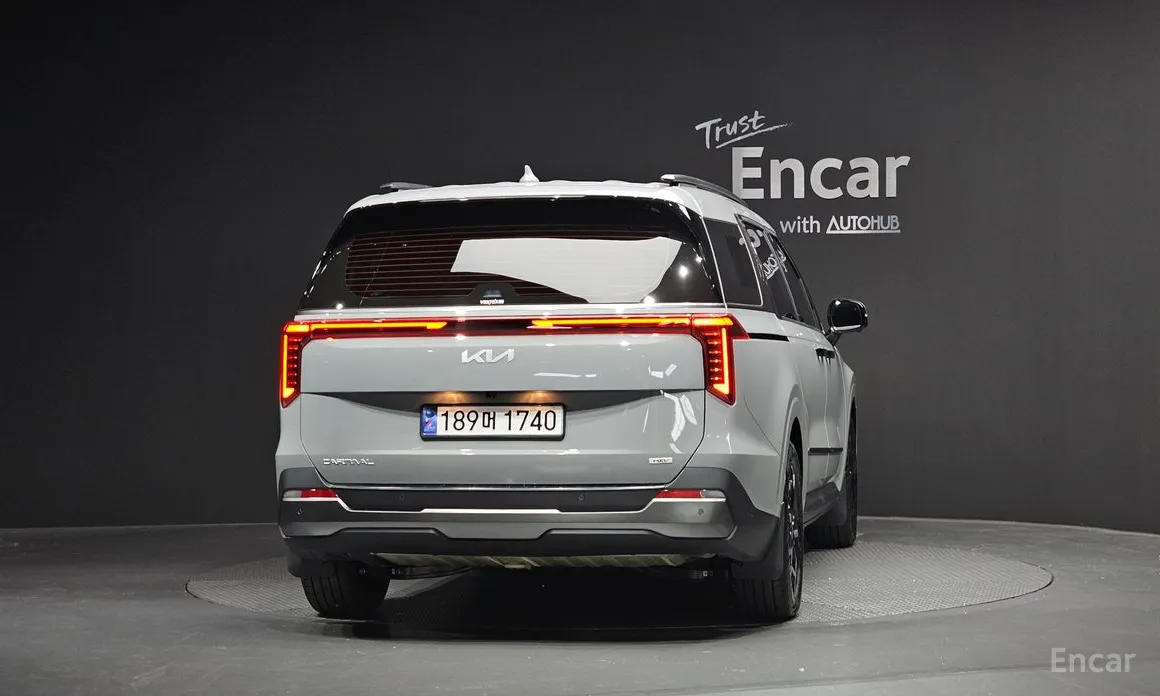 Фото 4 - Kia Carnival