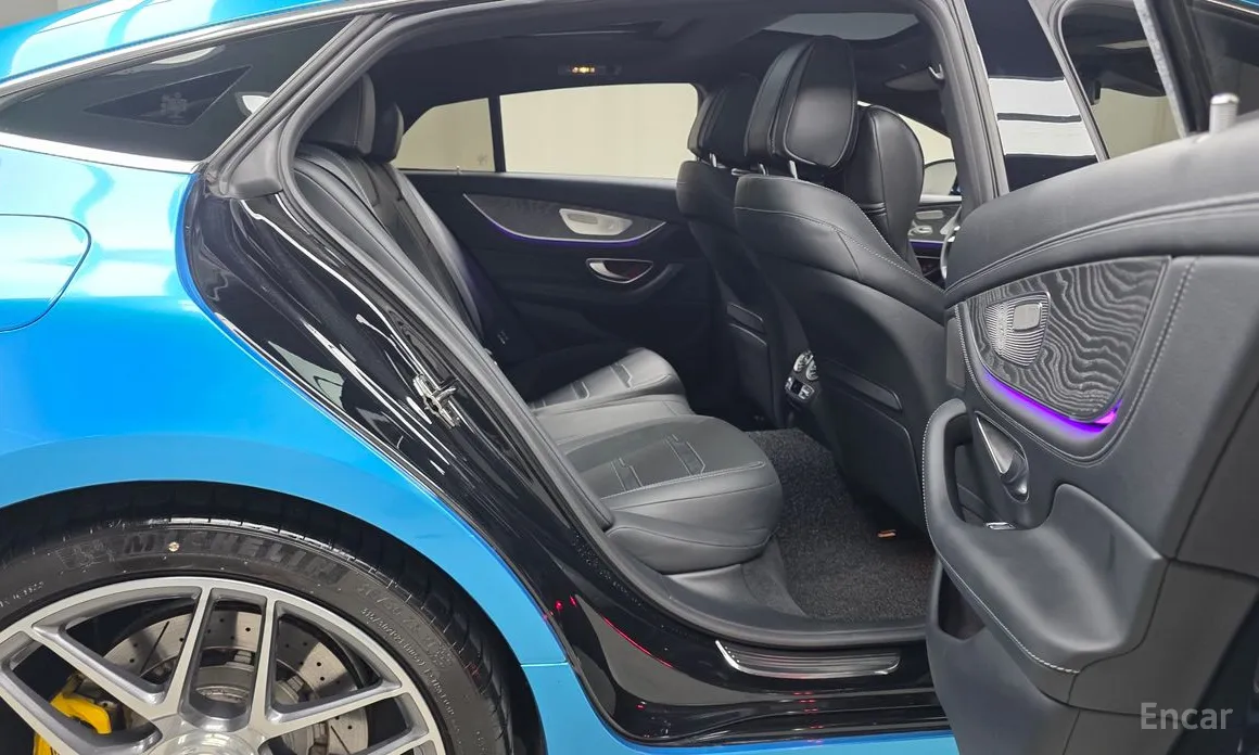 Фото 12 - Mercedes-Benz AMG GT