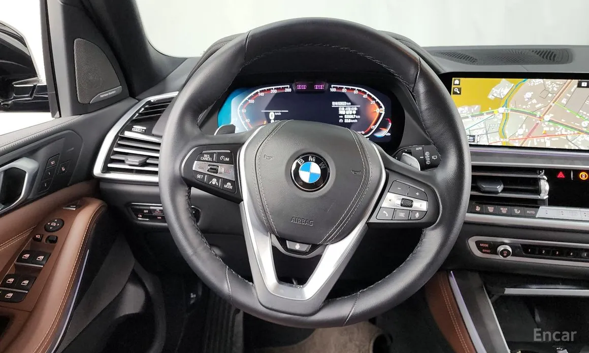 Фото 13 - BMW X5